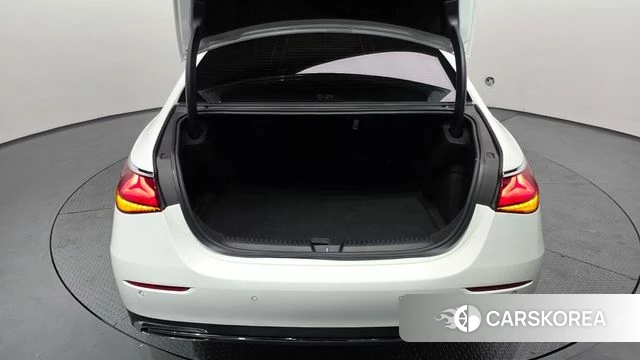 Mercedes-Benz E-Class W214 id 4266428 из Кореи 11
