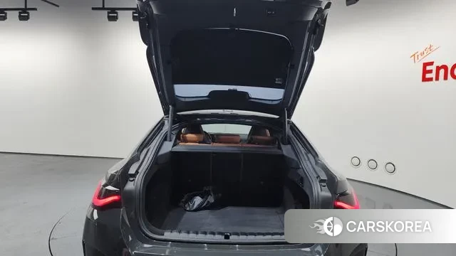 BMW i4 id 3707181 из Кореи 11