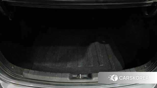 Hyundai The New Avante AD id 4496729 из Кореи 11