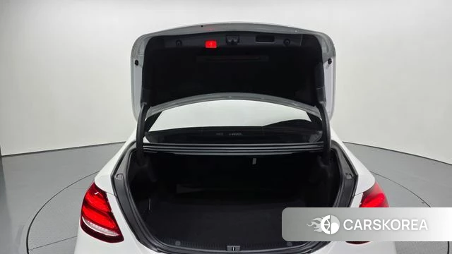 Mercedes-Benz E-Class W213 id 3808429 из Кореи 11