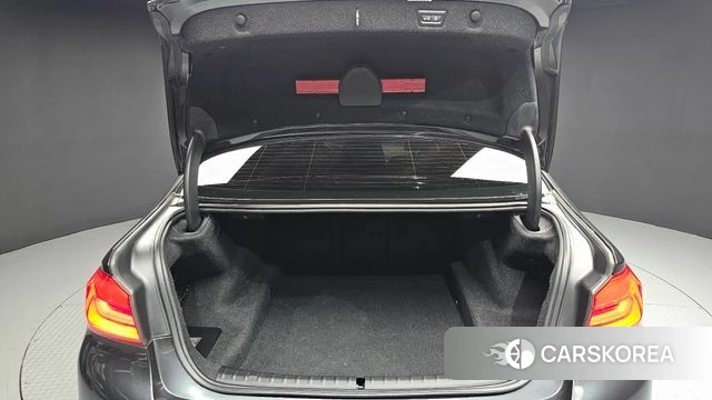 BMW 5 Series (G30) id 4776401 из Кореи 11