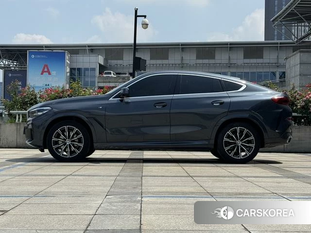 BMW X6 id 4254648 из Китая 11