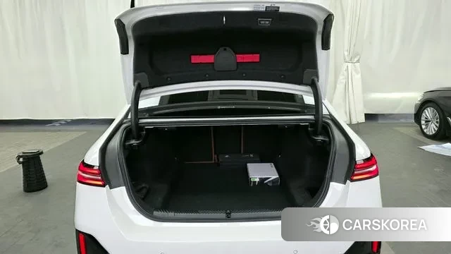 BMW 5 Series (G60) id 3711289 из Кореи 11