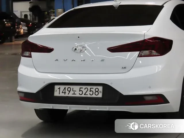 Hyundai The New Avante AD id 3718140 из Кореи 11