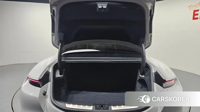 Porsche Taycan id 3508598 из Кореи 11