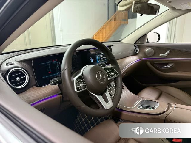 Mercedes-Benz E-class id 4221353 из Китая 11