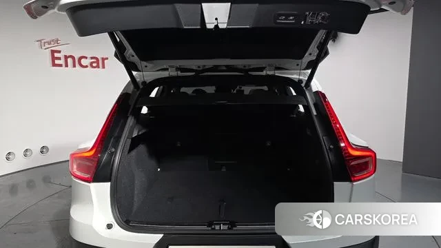 Volvo XC40 id 3493888 из Кореи 11