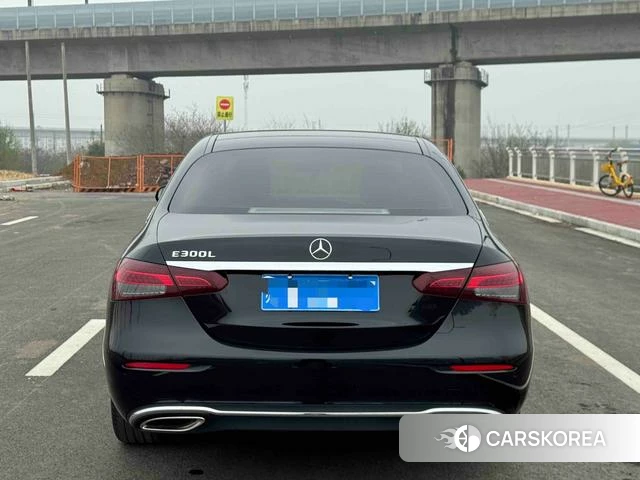 Mercedes-Benz E-class id 4209334 из Китая 11