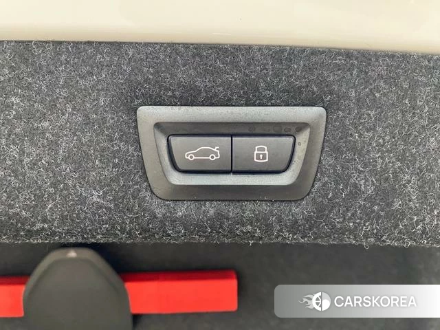 BMW 5 series id 4387599 из Китая 11