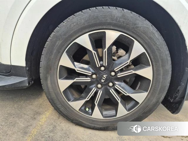 Kia Carnival 4th generation id 4392629 из Кореи 11