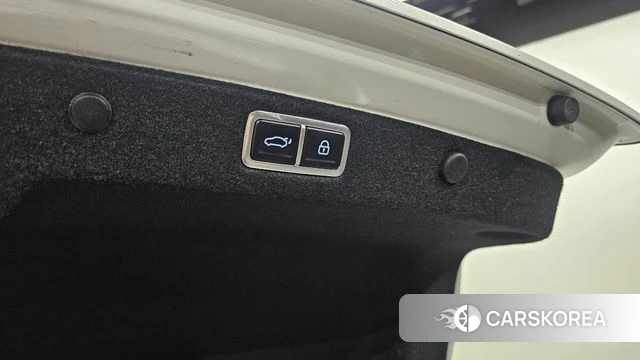 Hyundai Grandeur (GN7) id 4585238 из Кореи 11
