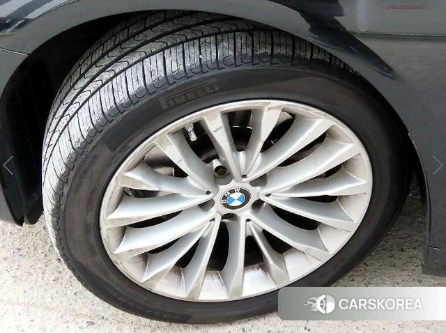 BMW 5 Series (G30) id 4334115 из Кореи 11