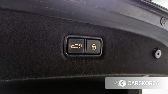 Genesis G90 id 3292076 из Кореи 11