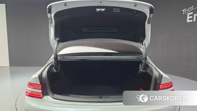 Genesis G80 (RG3) id 3965357 из Кореи 11