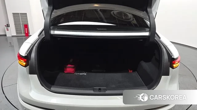 Toyota Crown Crossover id 3605665 из Кореи 11