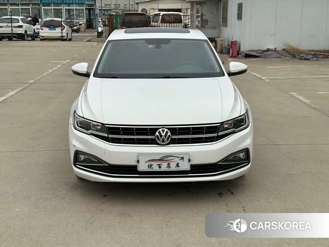 Volkswagen Bora id 4208420 из Китая 11