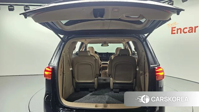 Kia The New Carnival id 4751371 из Кореи 11
