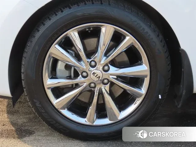 Kia The New Carnival id 3504798 из Кореи 11