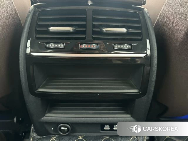BMW 5 series PHEV id 4209456 из Китая 11
