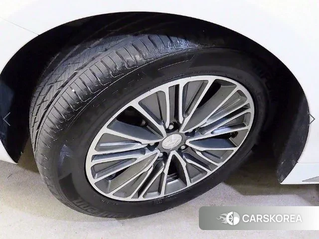 Hyundai Grandeur IG Hybrid id 3574252 из Кореи 11