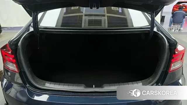 Hyundai The New Avante AD id 3552447 из Кореи 11