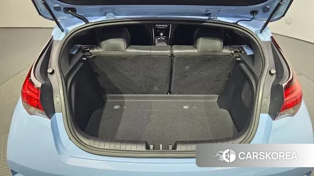 Hyundai Veloster (JS) id 3209976 из Кореи 11