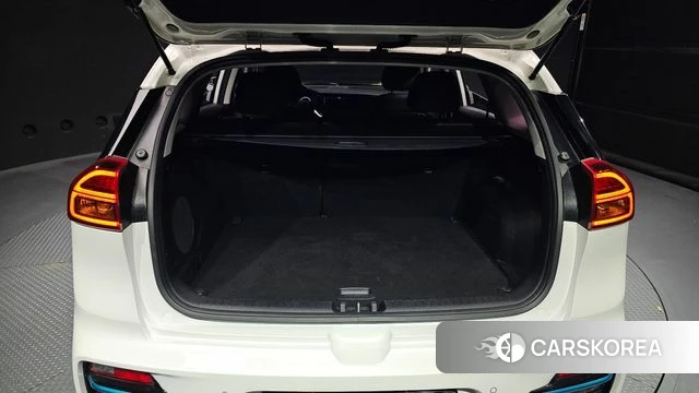 Kia Niro EV id 3910796 из Кореи 11