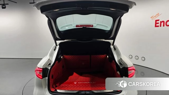 Maserati Levante id 4728090 из Кореи 11