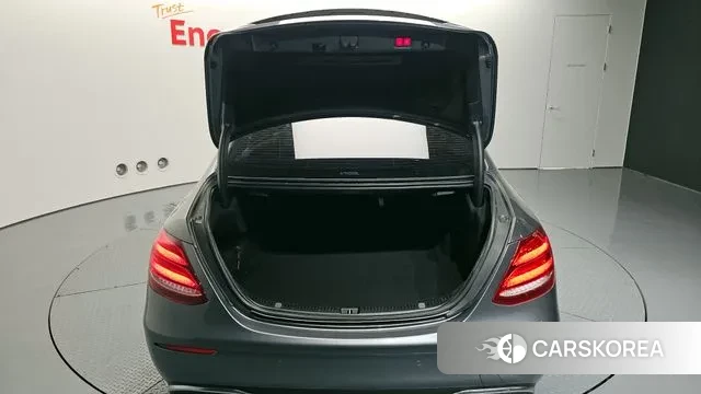 Mercedes-Benz E-Class W213 id 3672505 из Кореи 11