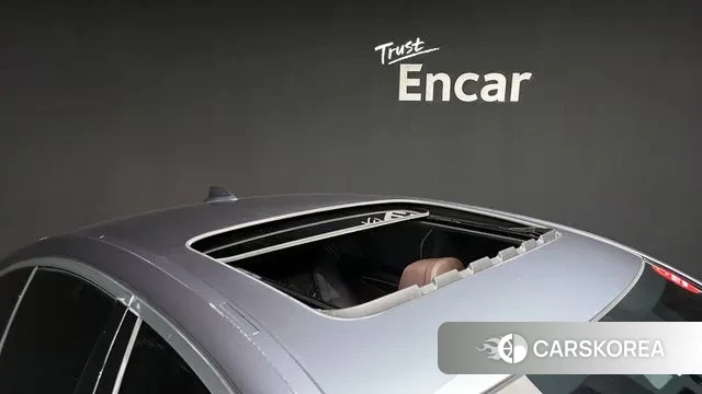 BMW 5 Series (G30) id 3066152 из Кореи 11