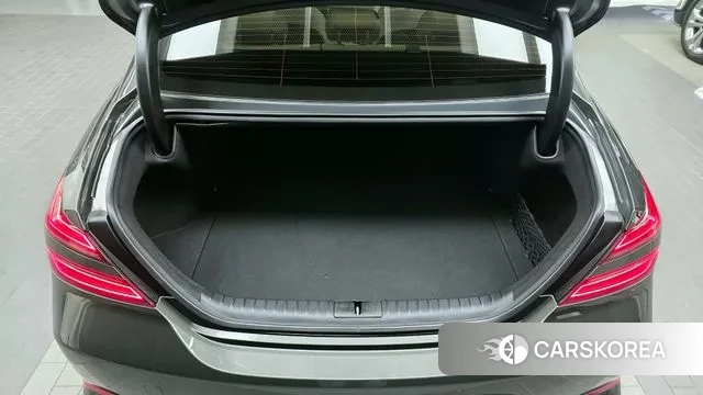 Genesis The New G70 id 3477714 из Кореи 11