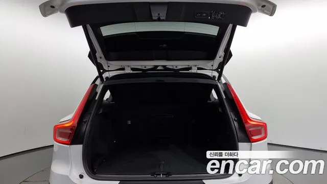 Volvo XC40 id 2666457 из Кореи 11