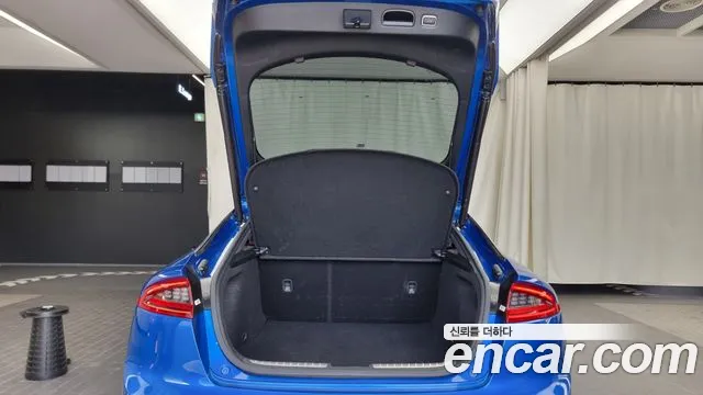 Kia Stinger id 2808354 из Кореи 11