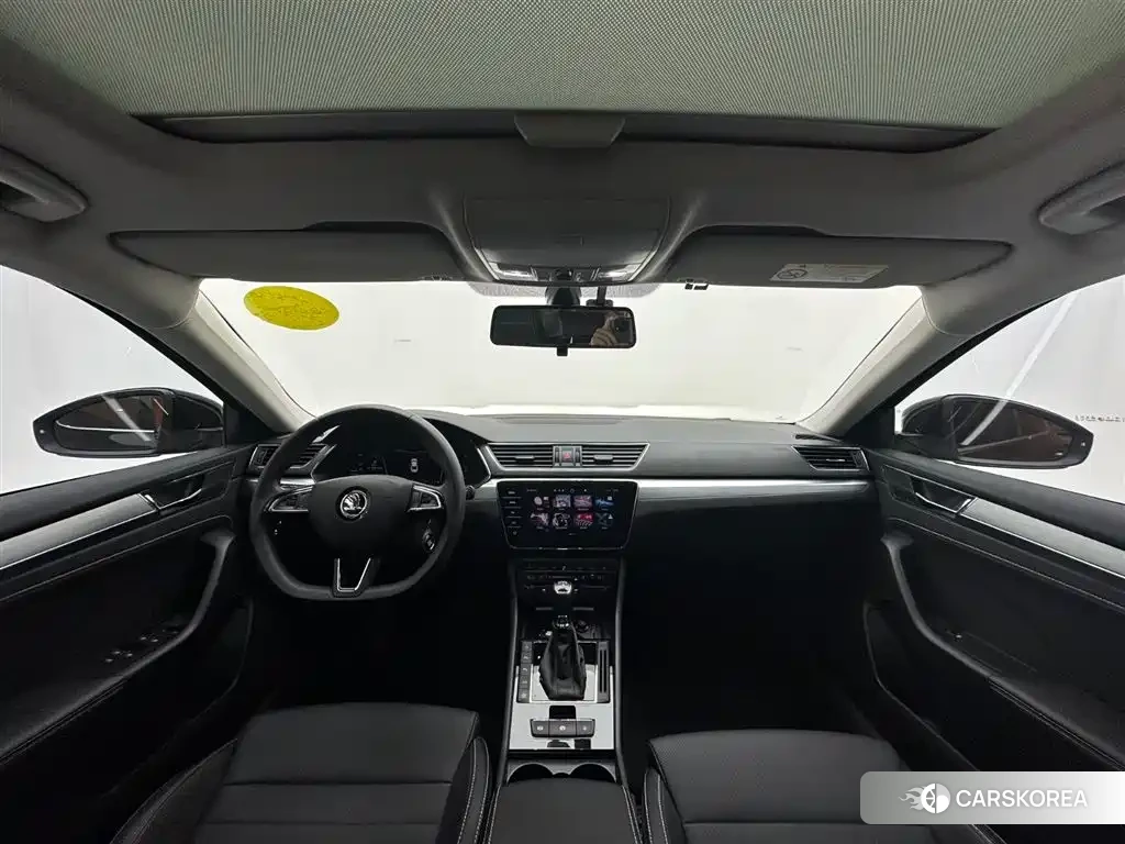 Skoda Superb id 4617040 из Китая 11