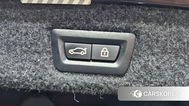 BMW 5 Series (G30) id 3493826 из Кореи 11