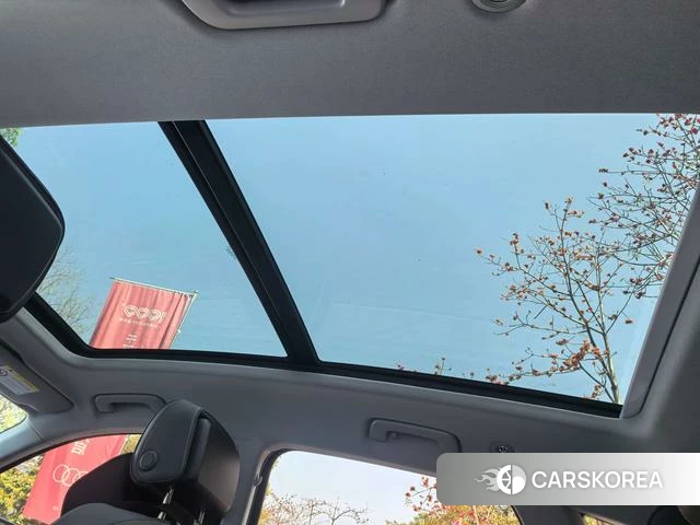 Audi Q5L id 4307311 из Китая 11