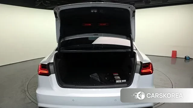 Audi New A6 id 3723676 из Кореи 11