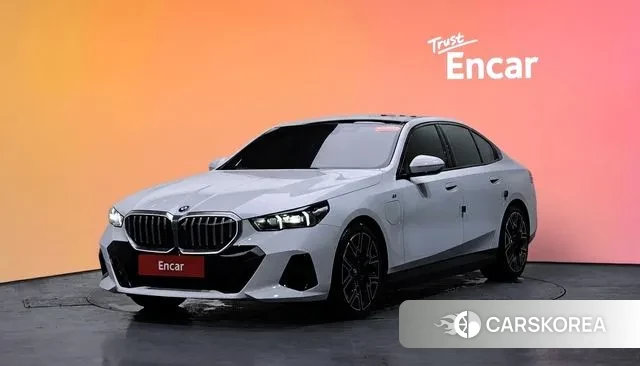 BMW 5 Series (G60) id 3644367 из Кореи 11