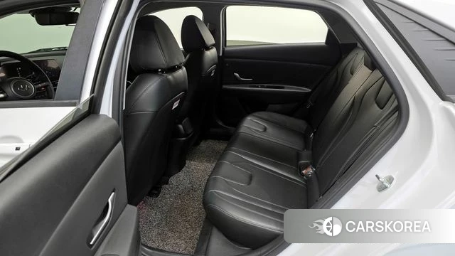 Hyundai Avante (CN7) id 3827805 из Кореи 11