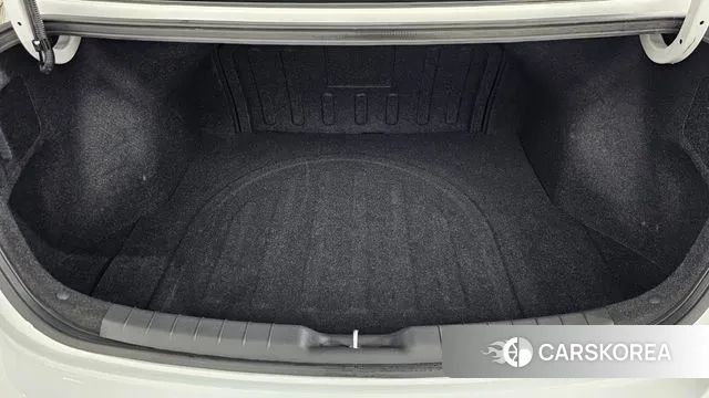 Hyundai The New Avante AD id 3754205 из Кореи 11