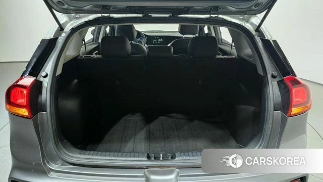 Kia The New Niro id 3936471 из Кореи 11