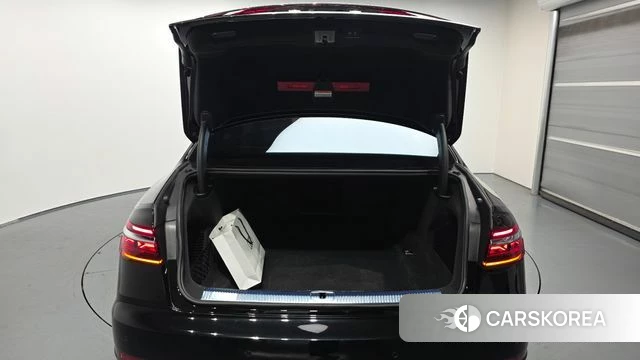 Audi A8 (D5) id 4571911 из Кореи 11
