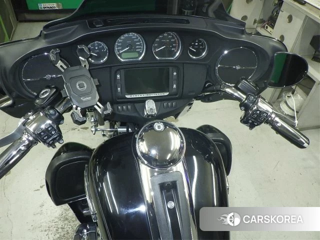 Harley-Davidson Electra Glide FLHTCUTG1690 id 4030591 из Японии 11