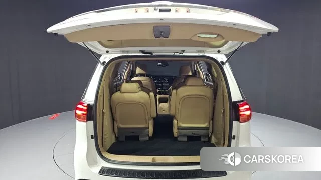 Kia The New Carnival id 3772801 из Кореи 11