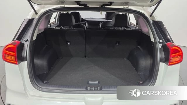 Kia Niro EV id 3860135 из Кореи 11