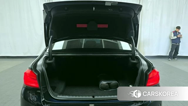 BMW 5 Series (G30) id 4203625 из Кореи 11