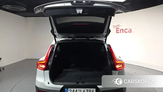 Volvo XC40 id 3530396 из Кореи 11