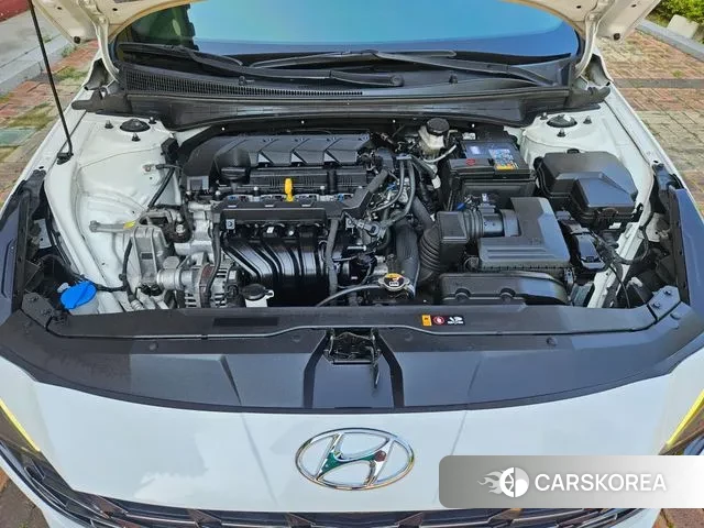 Hyundai Avante (CN7) id 3302198 из Кореи 11