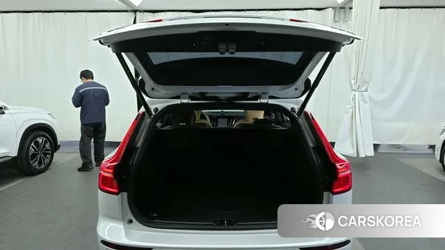 Volvo V60 Cross-Country 2nd Generation id 3342060 из Кореи 11