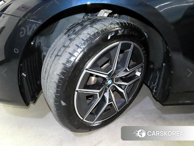 BMW 5 Series (G60) id 4645053 из Кореи 11